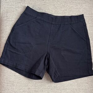 Nautica Women's Black  Shorts